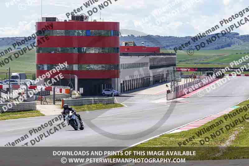 cadwell no limits trackday;cadwell park;cadwell park photographs;cadwell trackday photographs;enduro digital images;event digital images;eventdigitalimages;navarra;no limits trackdays;peter wileman photography;racing digital images;trackday digital images;trackday photos